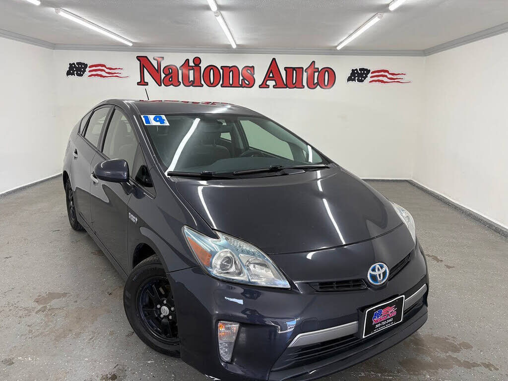 2014 TOYOTA Prius