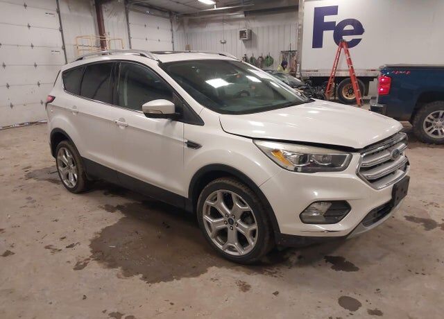 2018 FORD Escape
