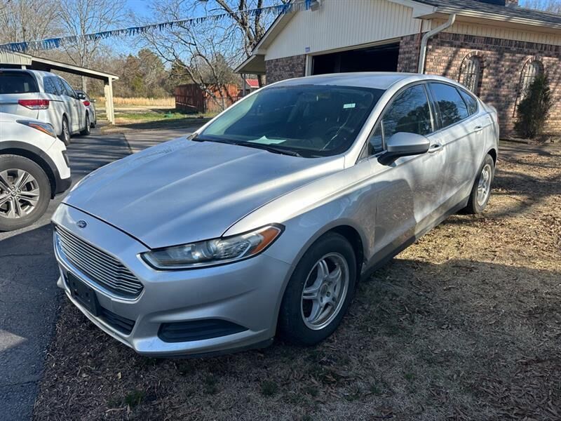 2013 FORD Fusion
