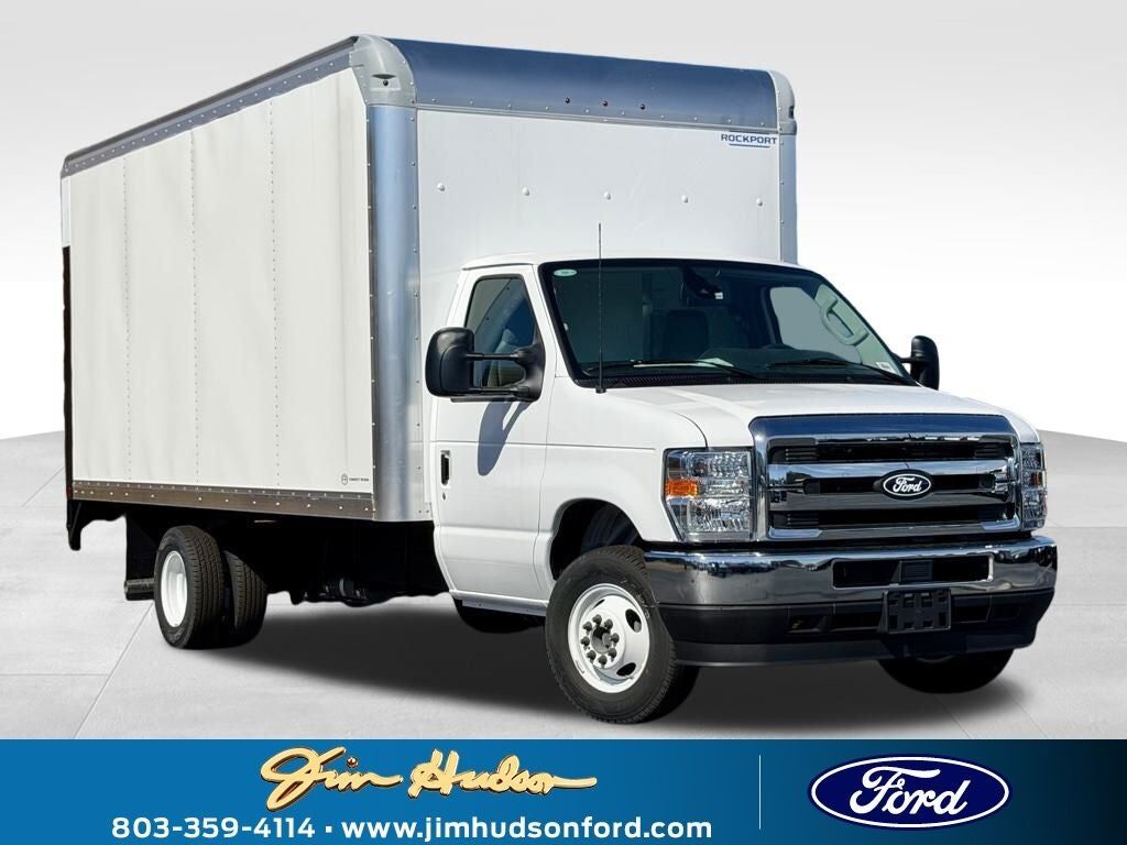 2026 FORD E-450