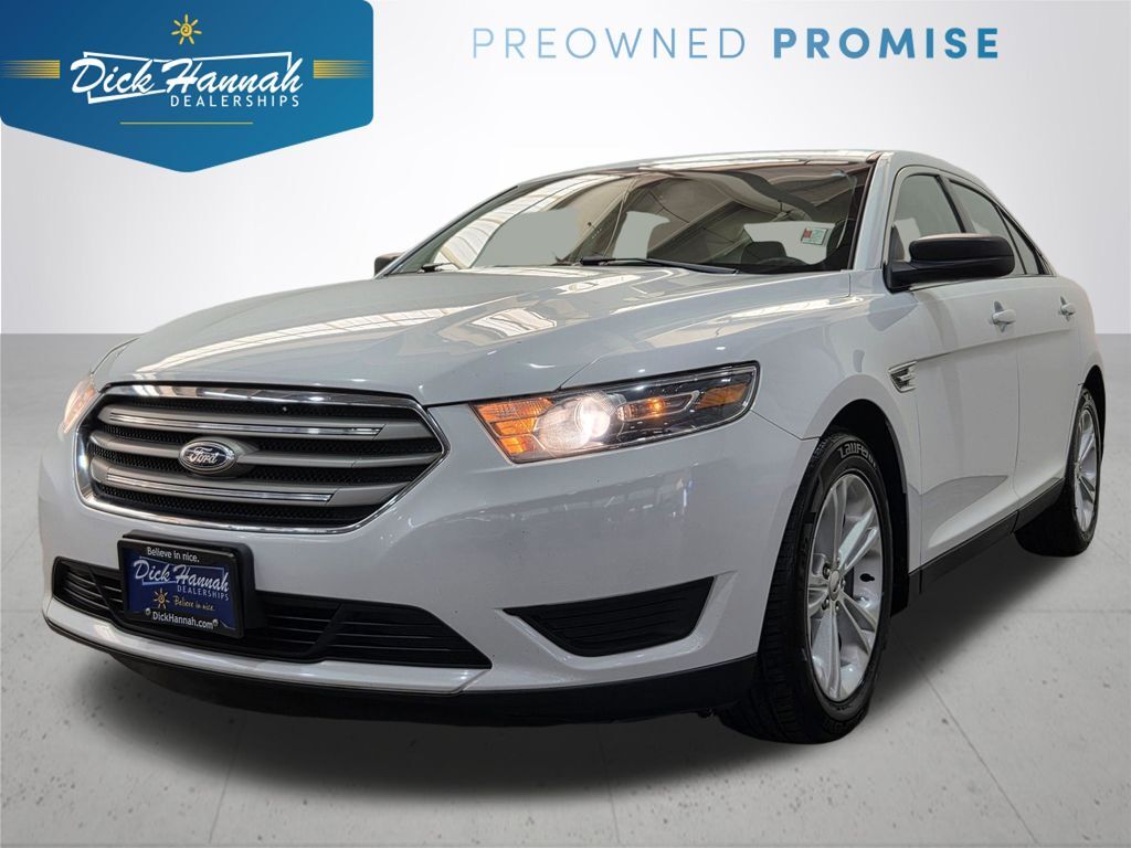 2015 FORD Taurus