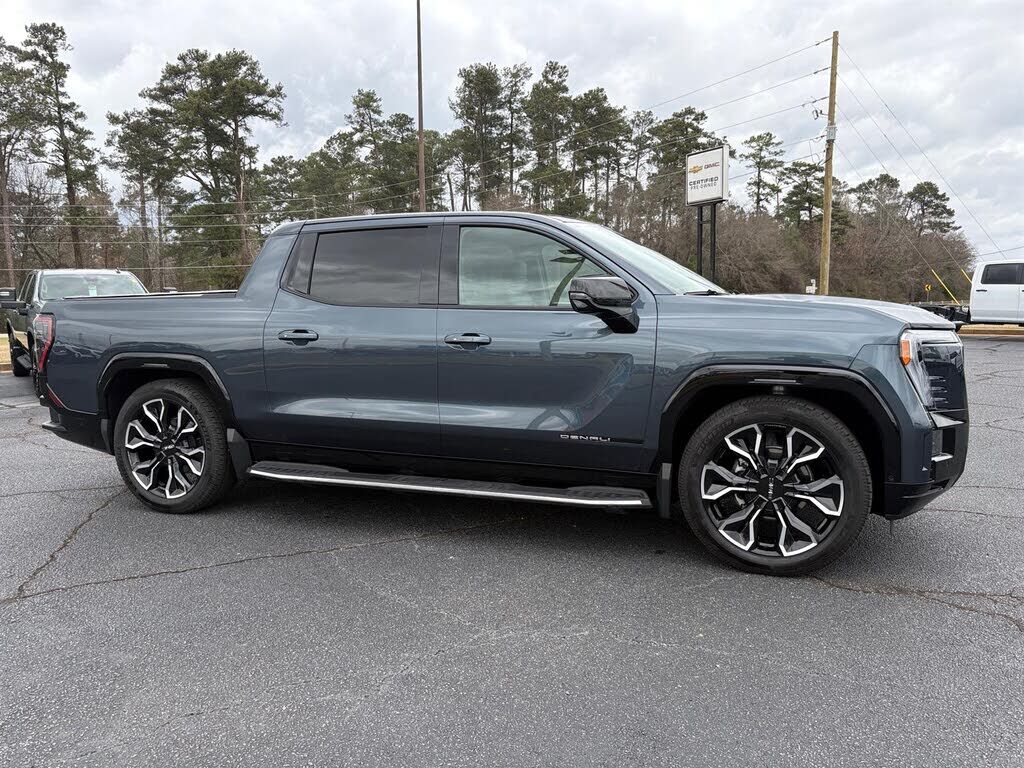 2025 GMC Hummer EV Pickup