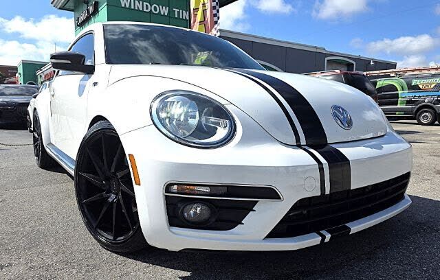 2014 VOLKSWAGEN Beetle