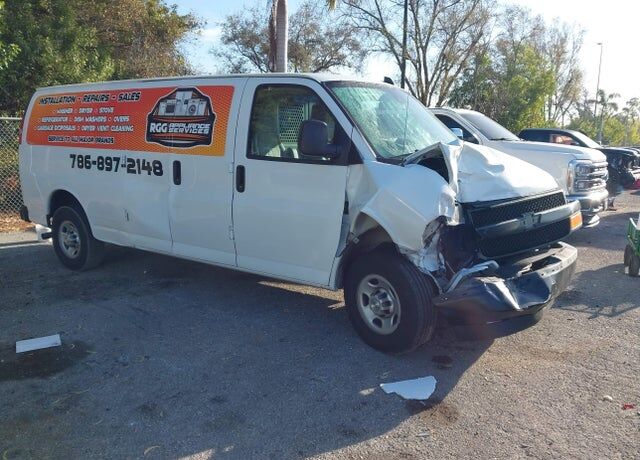 2023 CHEVROLET Express