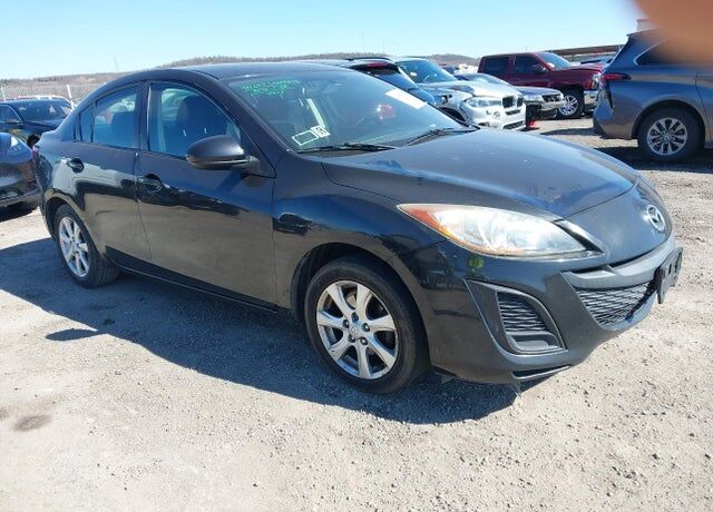 2010 MAZDA Mazda3