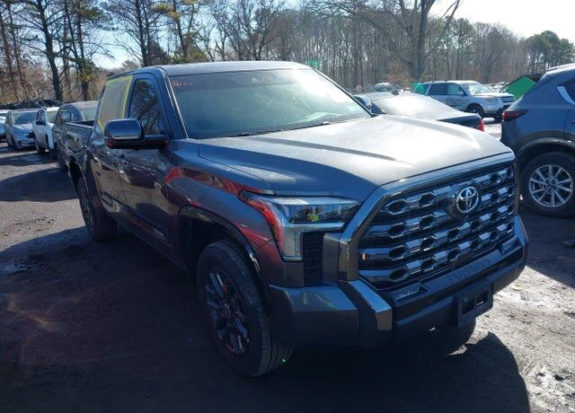 2024 TOYOTA Tundra