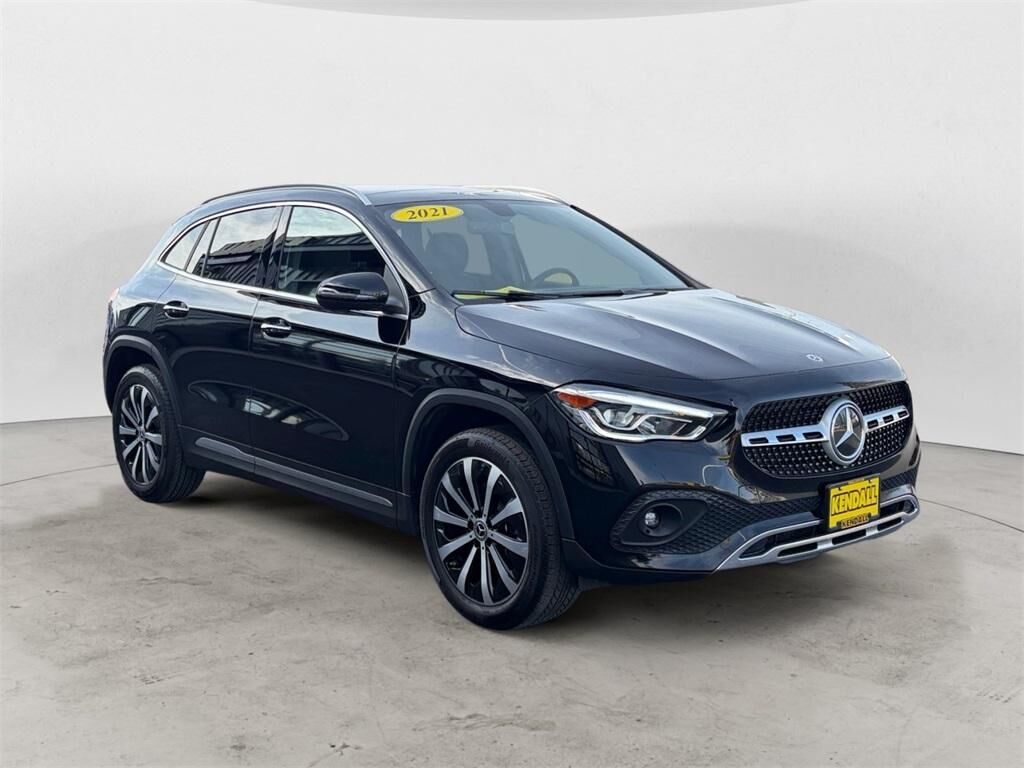 2021 MERCEDES-BENZ GLA-Class