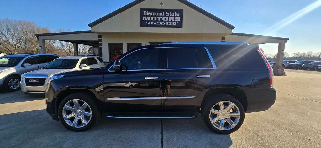 2020 CADILLAC Escalade