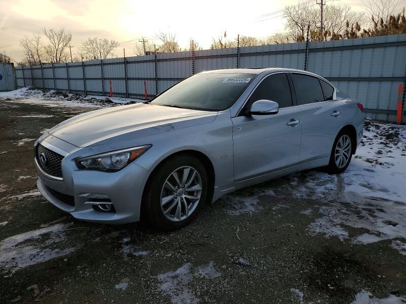 2017 INFINITI Q50