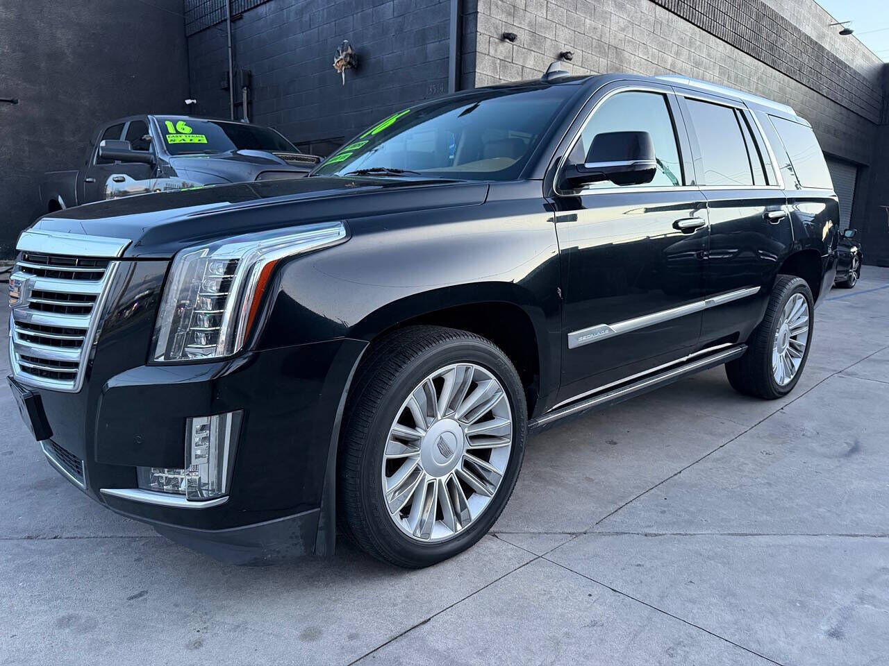 2016 CADILLAC Escalade