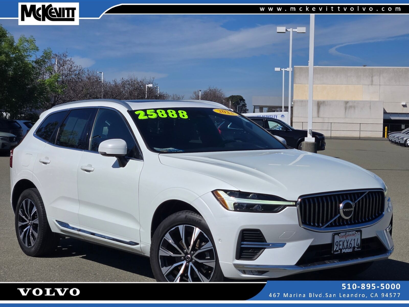 2023 VOLVO XC60