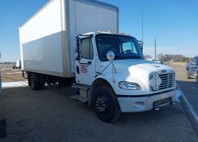 2007 FREIGHTLINER M2