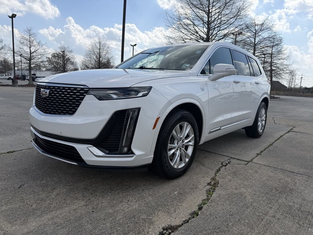 2022 CADILLAC XT6
