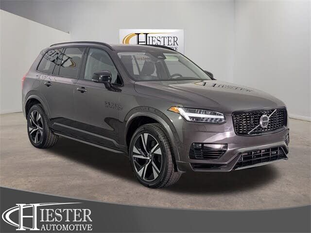 2023 VOLVO XC90