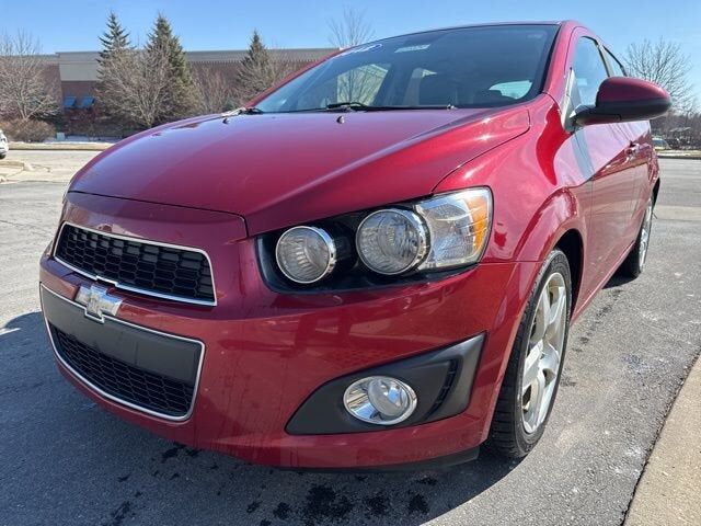 2012 CHEVROLET Sonic