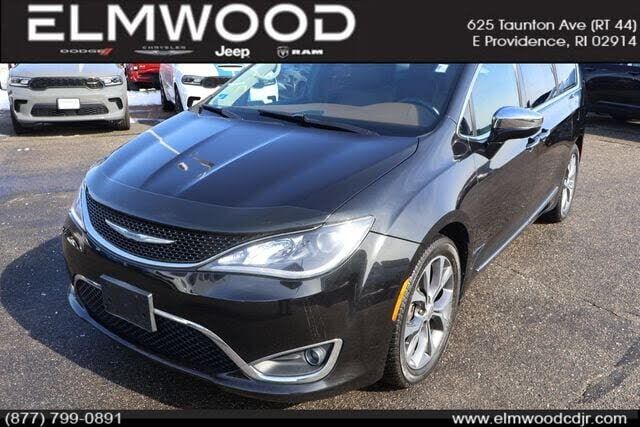 2017 CHRYSLER Pacifica
