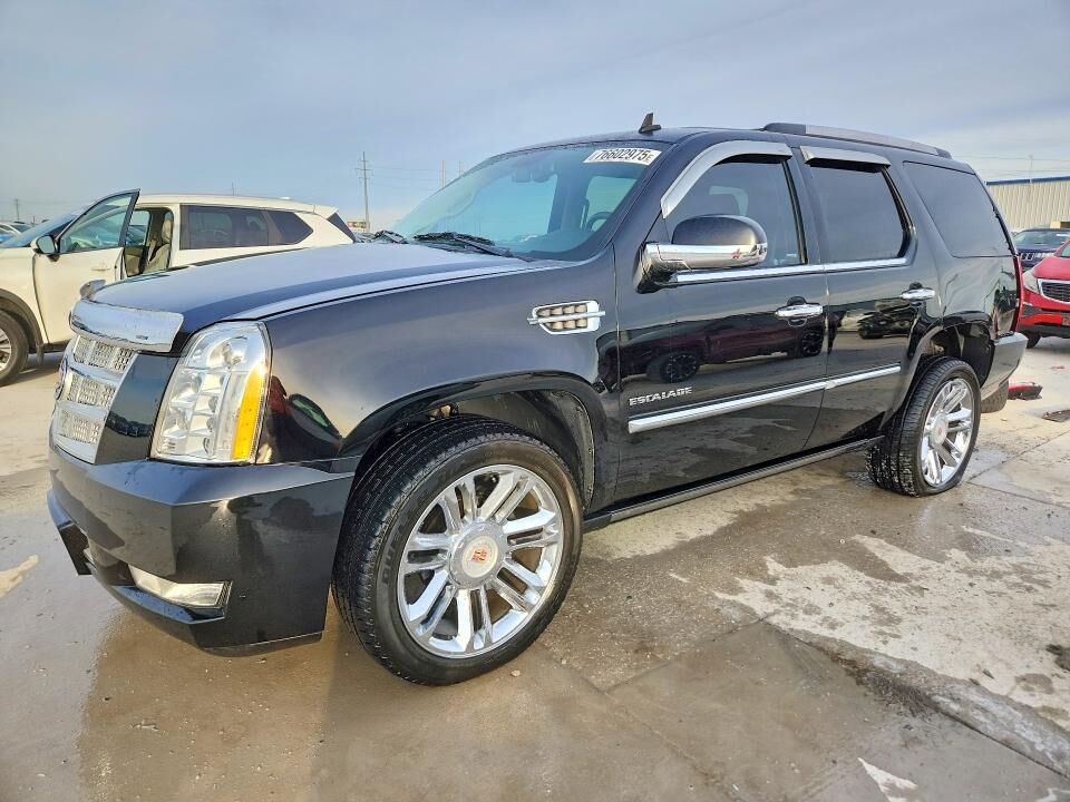 2014 CADILLAC Escalade