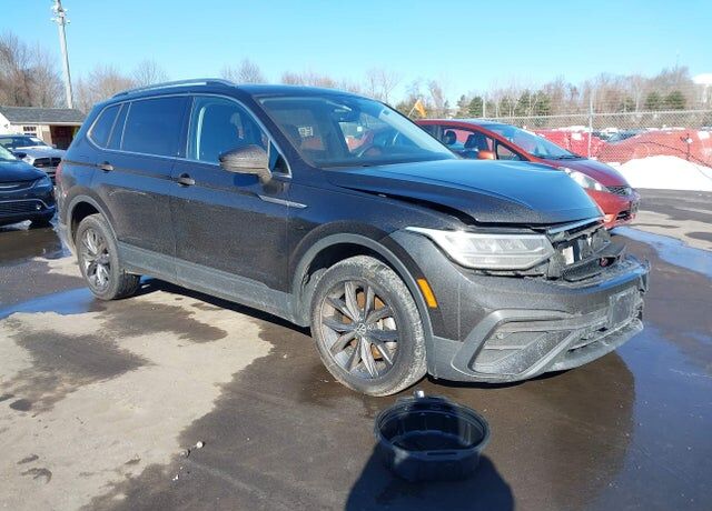 2022 VOLKSWAGEN Tiguan