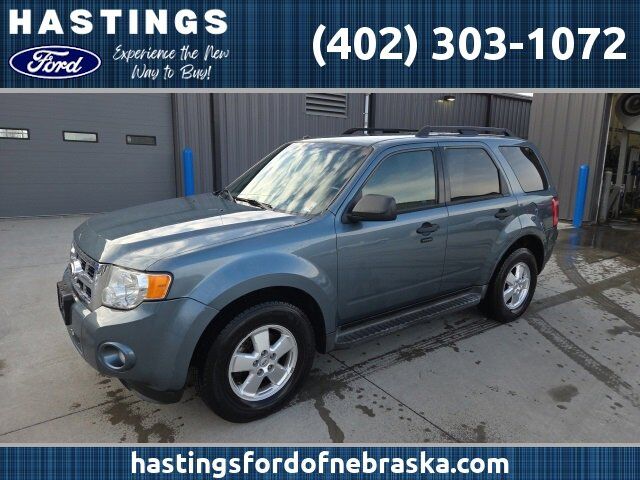 2011 FORD Escape