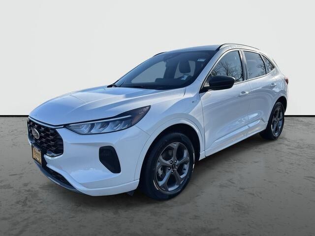2023 FORD Escape