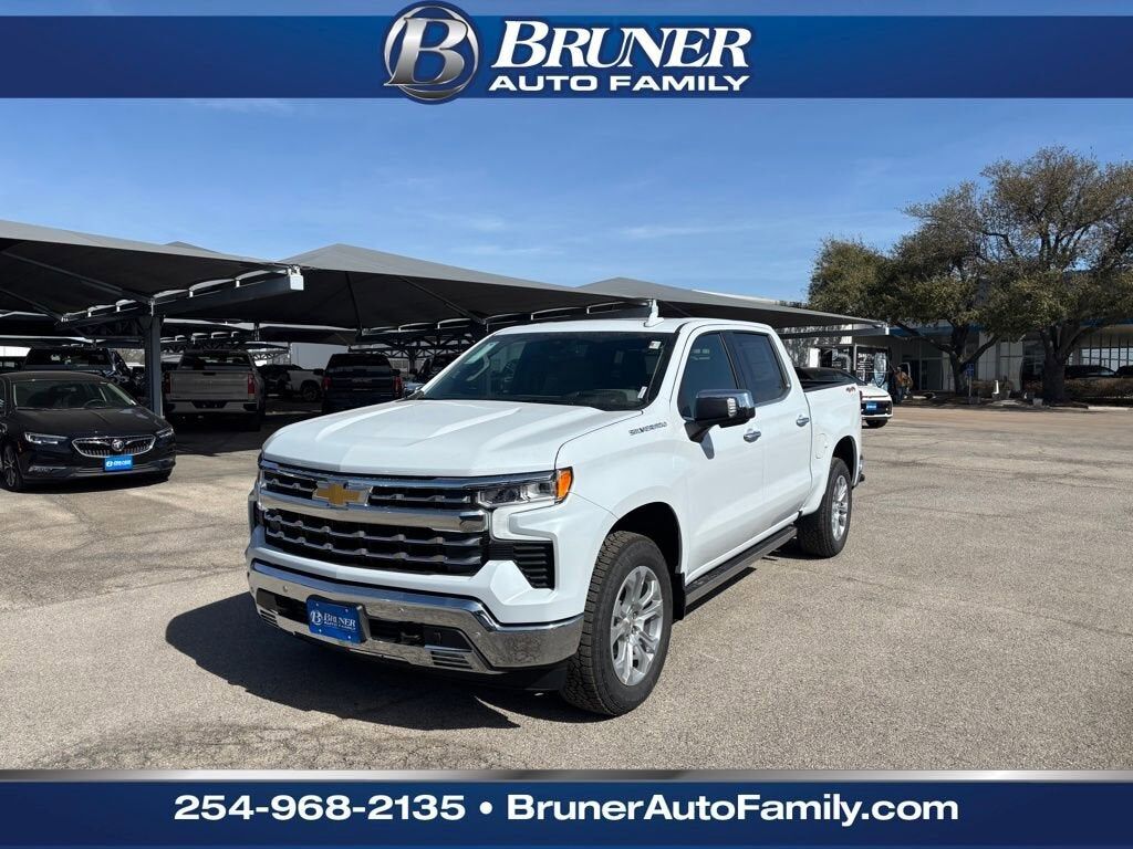 2026 CHEVROLET Silverado