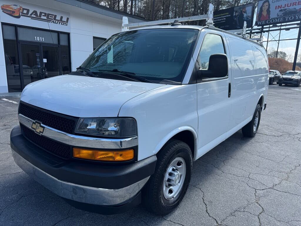 2020 CHEVROLET Express