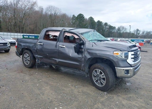 2018 TOYOTA Tundra