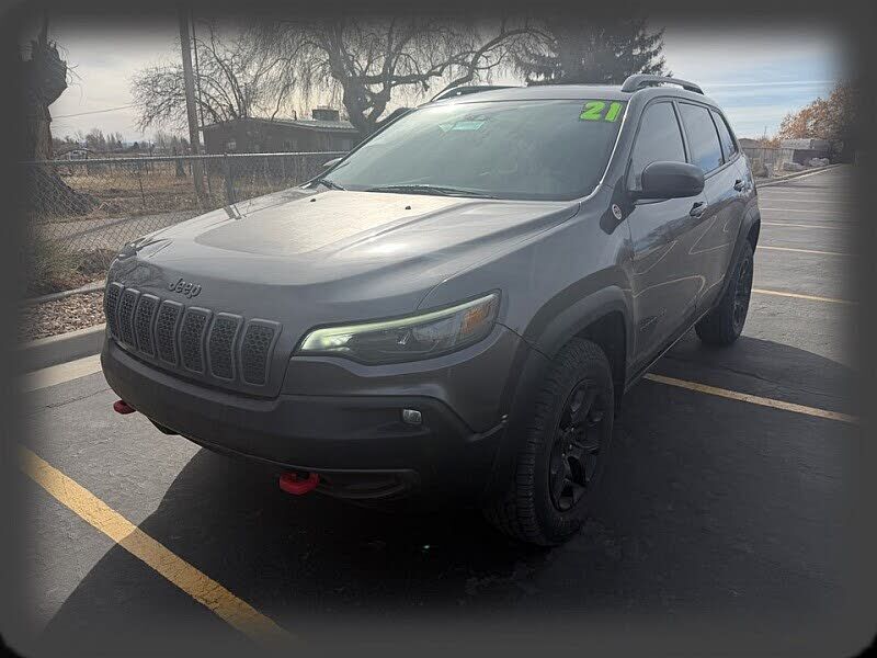 2021 JEEP Cherokee