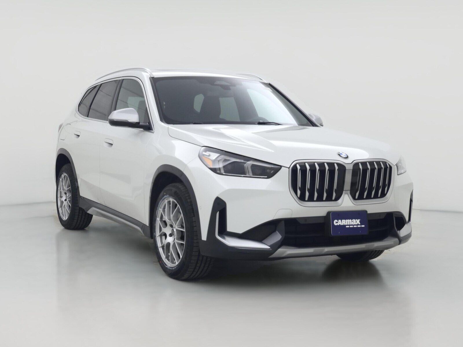 2023 BMW X1