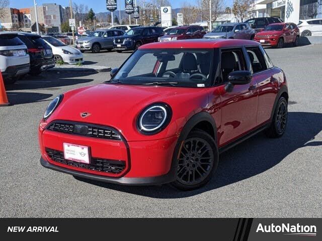 2025 MINI Hardtop