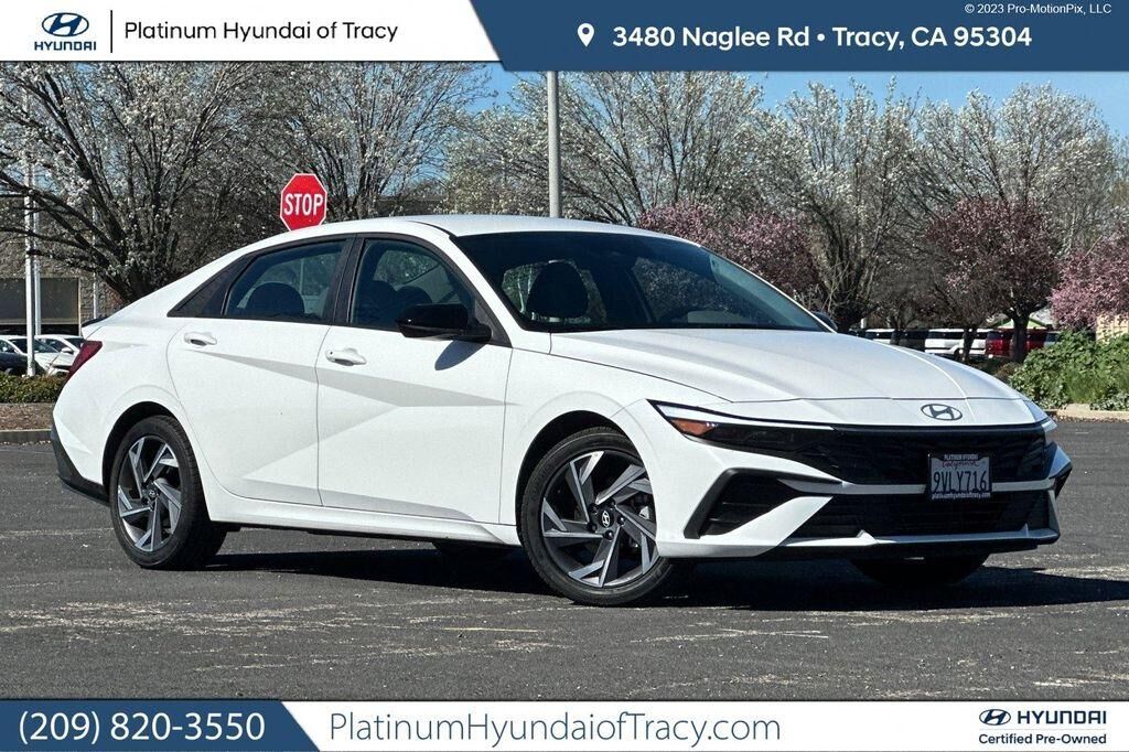 2025 HYUNDAI Elantra