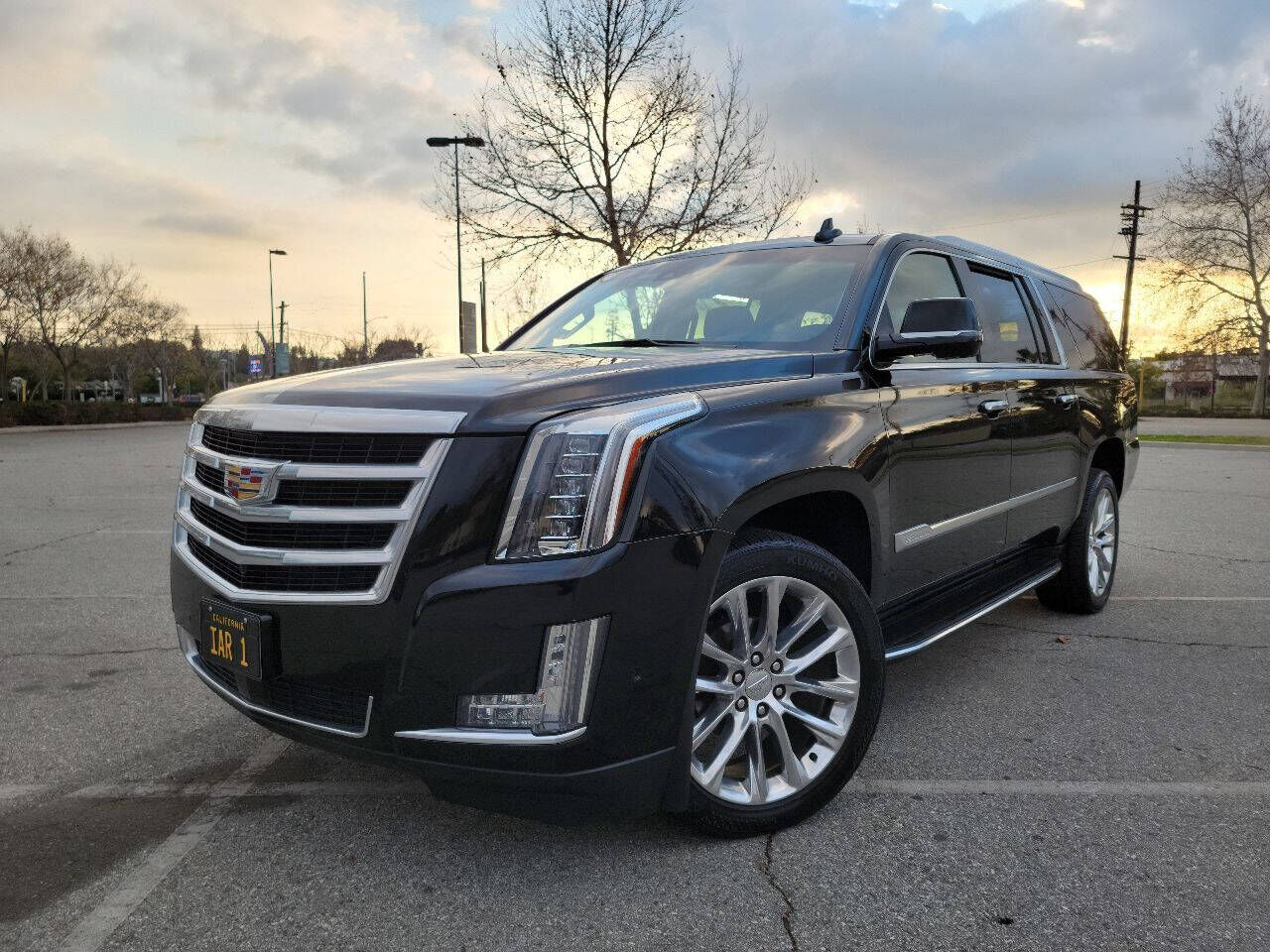 2019 CADILLAC Escalade ESV
