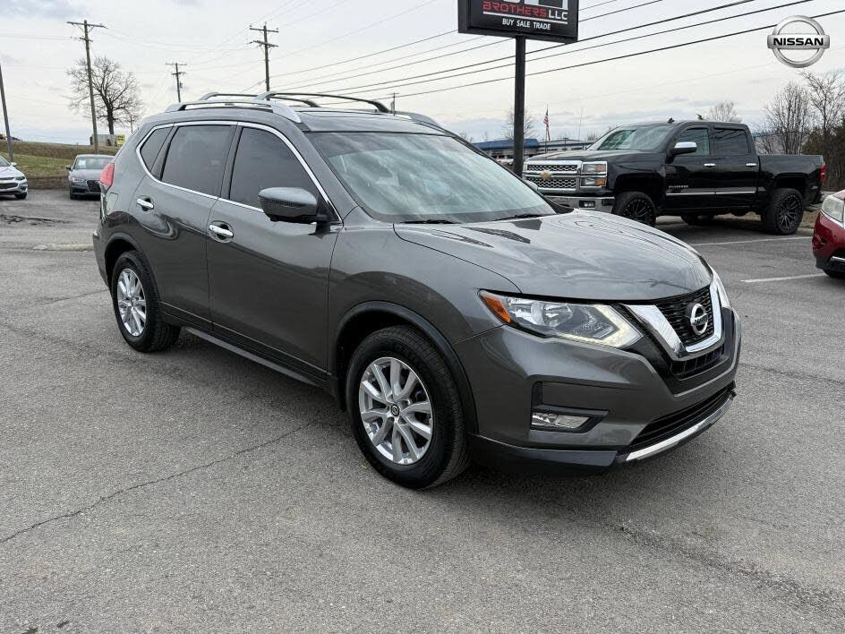 2017 NISSAN Rogue