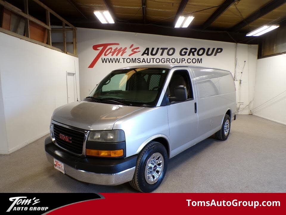 2011 GMC Savana