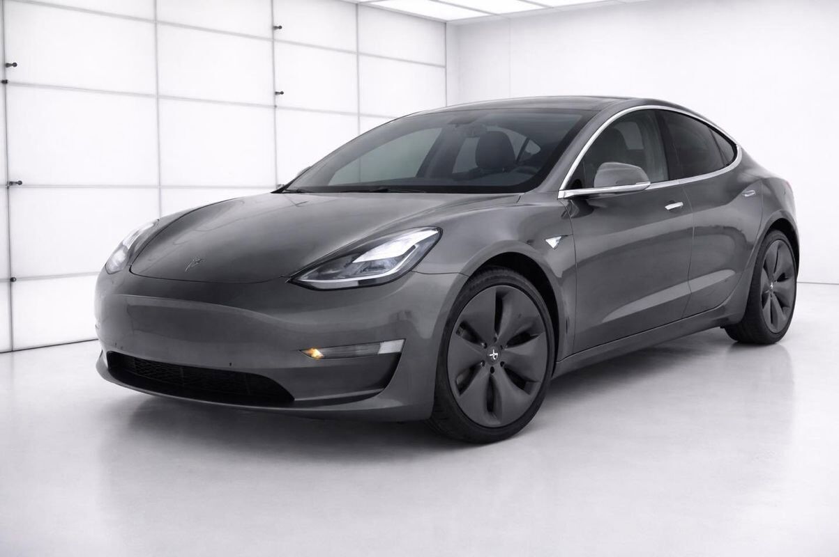 2019 TESLA Model 3