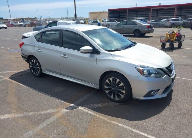 2016 NISSAN Sentra