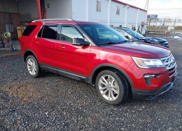 2018 FORD Explorer