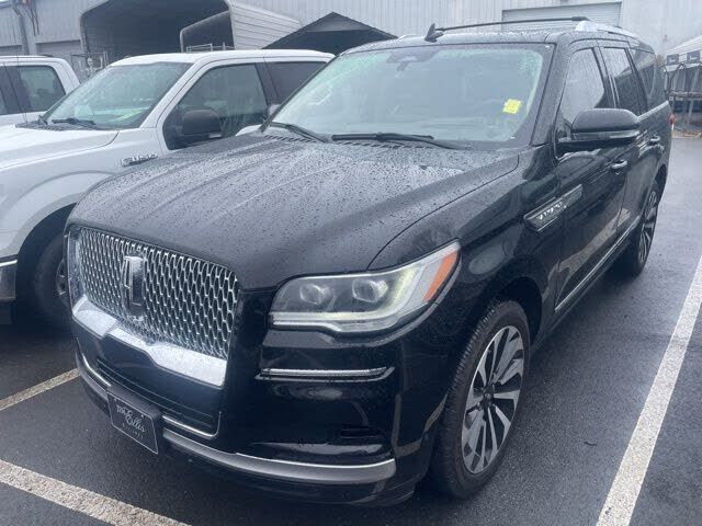 2022 LINCOLN Navigator