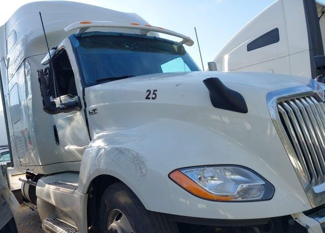 2021 INTERNATIONAL LT625