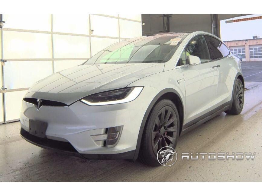 2016 TESLA Model X