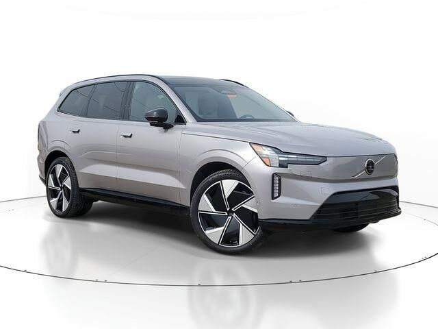 2026 VOLVO EX90