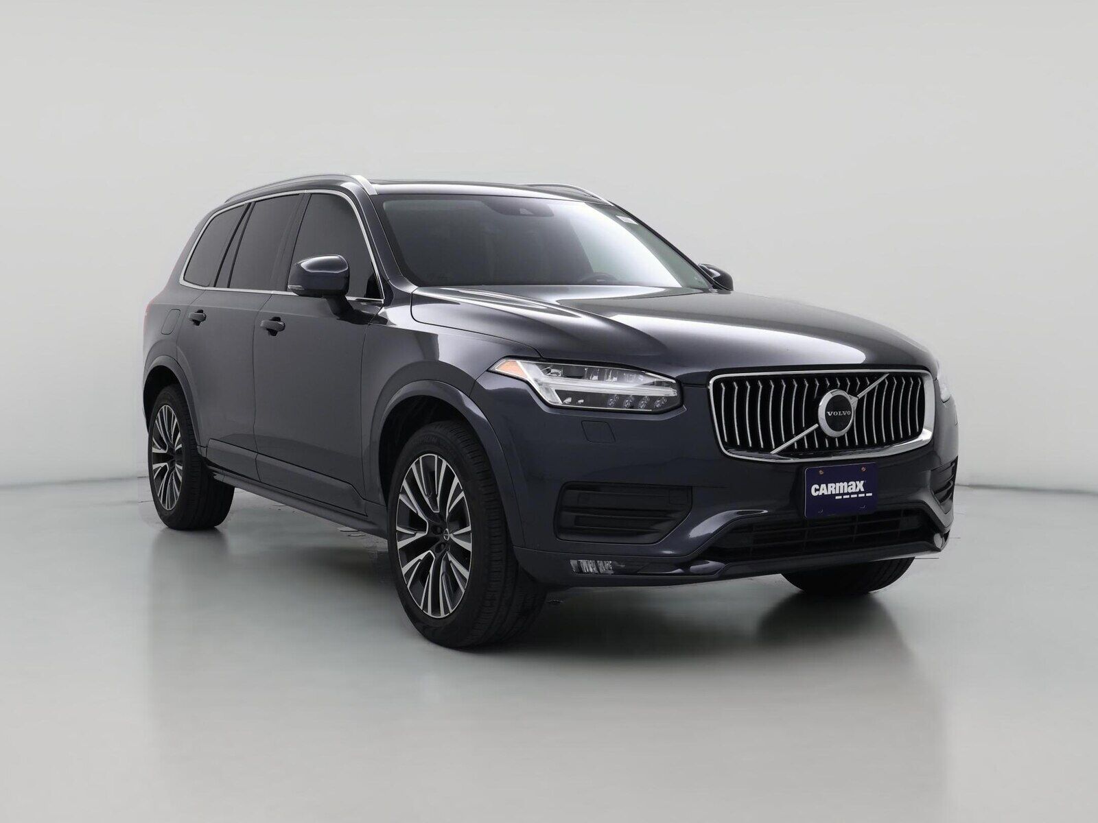 2022 VOLVO XC90