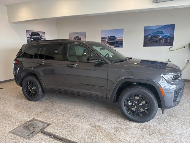 2026 JEEP Grand Cherokee