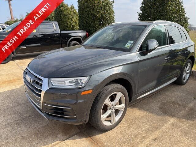 2020 AUDI Q5
