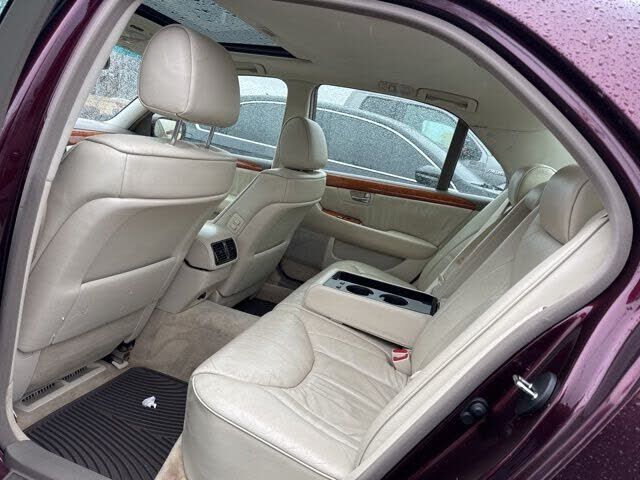 2002 Lexus LS