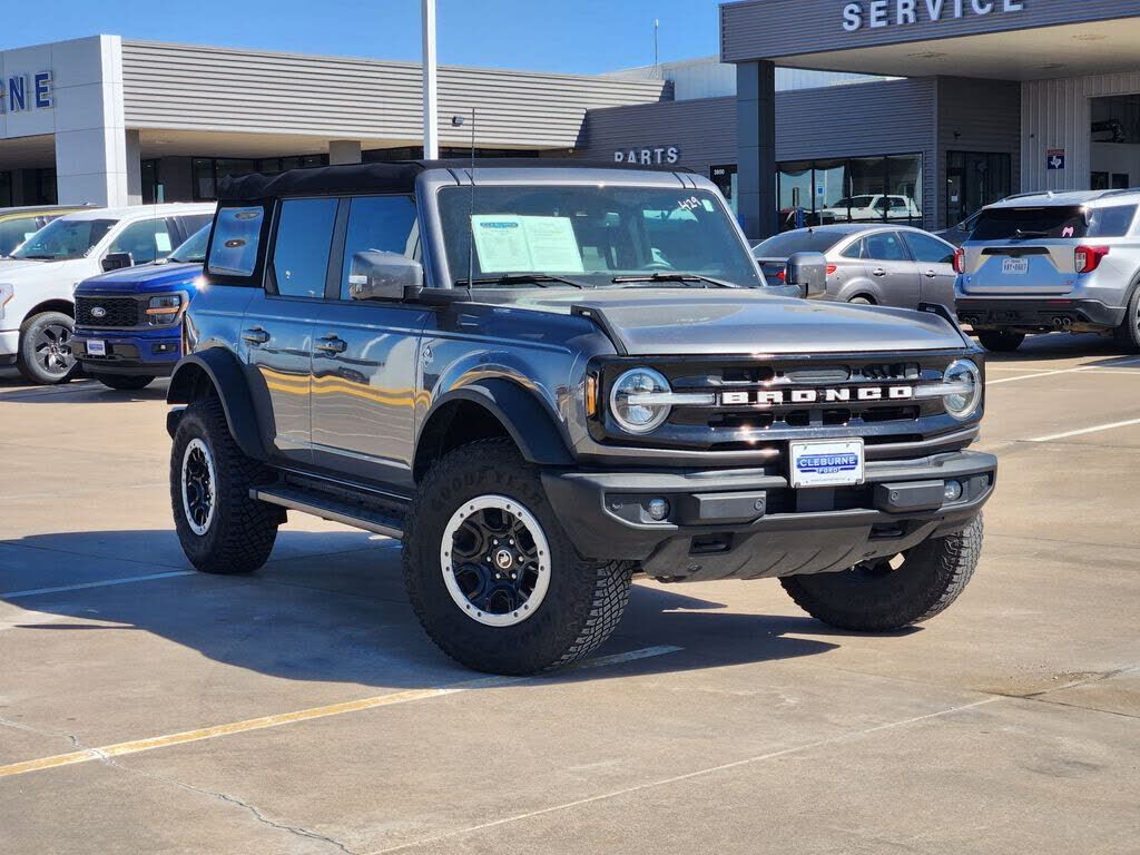 2023 FORD Bronco