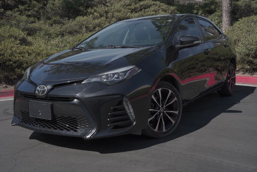 2017 TOYOTA Corolla