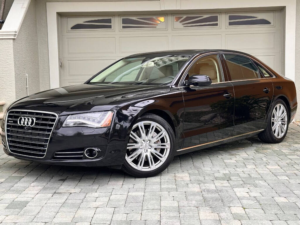 2014 AUDI A8