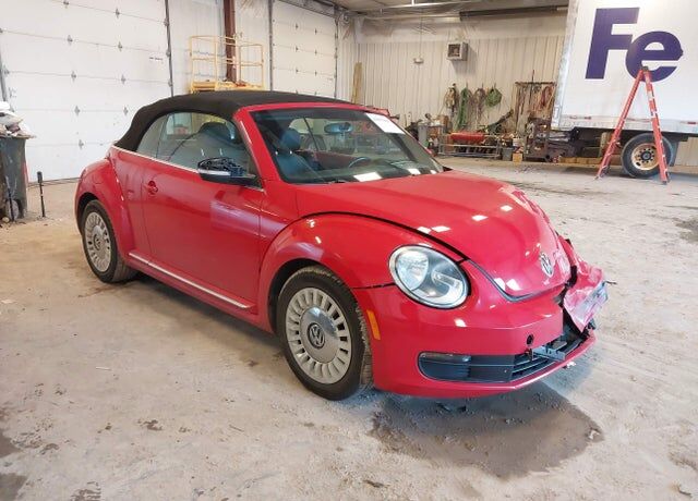 2013 VOLKSWAGEN Beetle
