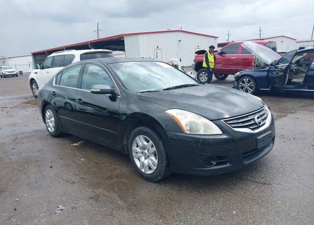2012 NISSAN Altima
